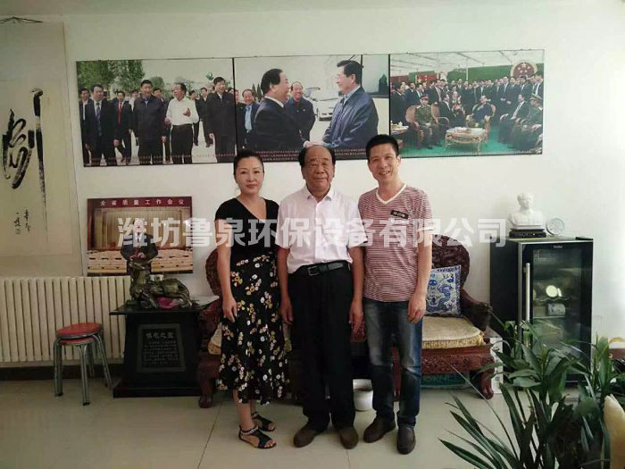 ���������\��ݕ���ǰ݅���x��ӛ������ӛ�¸����أ������A�Ĳ�ʥ����